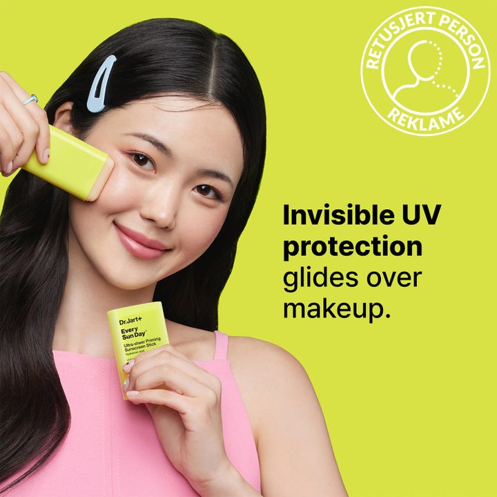 Dr.Jart+ Every Sun Day Sunscreen Stick 19 g priming solstift som påføres over sminke for usynlig UV-beskyttelse.