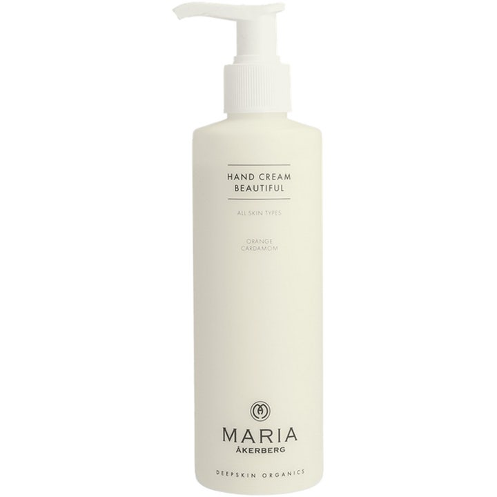 Maria Åkerberg Hand Cream Beautiful mykgjørende håndkrem i hvit flaske med pumpe og duft av appelsin og kardemomme.