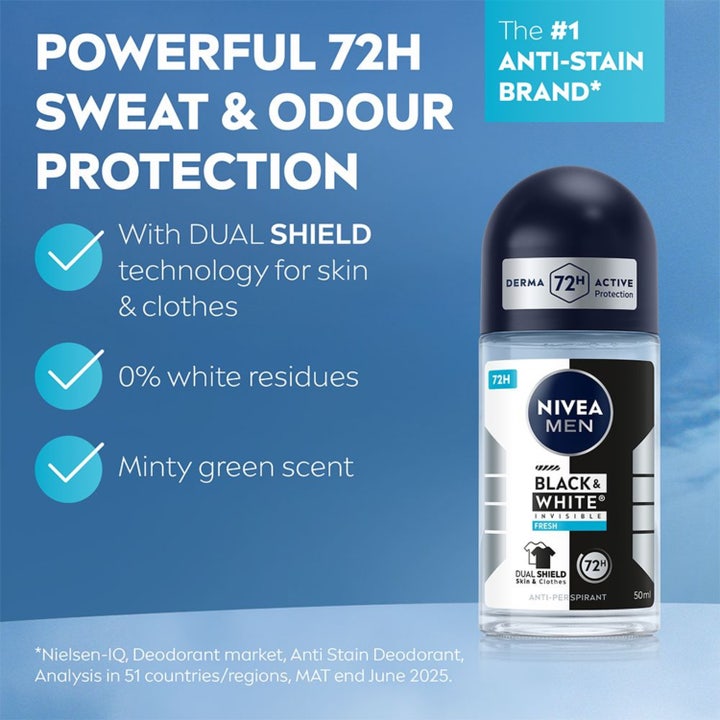 NIVEA Black & White Fresh 50 ml roll-on deodorant mot flekker på glassflaske med x5 Anti-beskyttelse