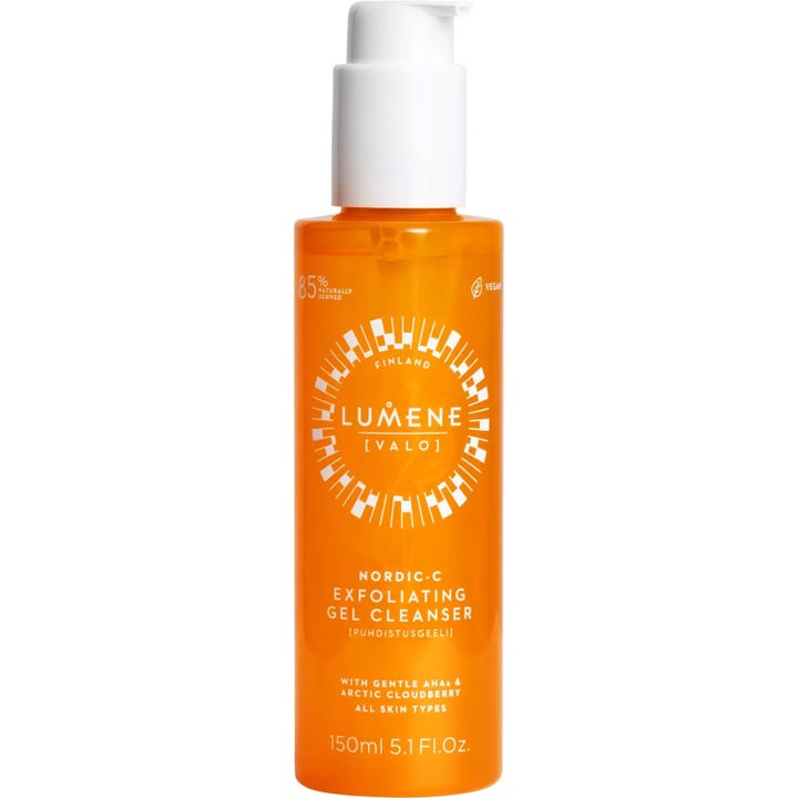 Lumene Nordic-C Exfoliating Gel Cleanser 150 ml eksfolierende ansiktsrens som gir glød i oransje flaske med hvit pumpe