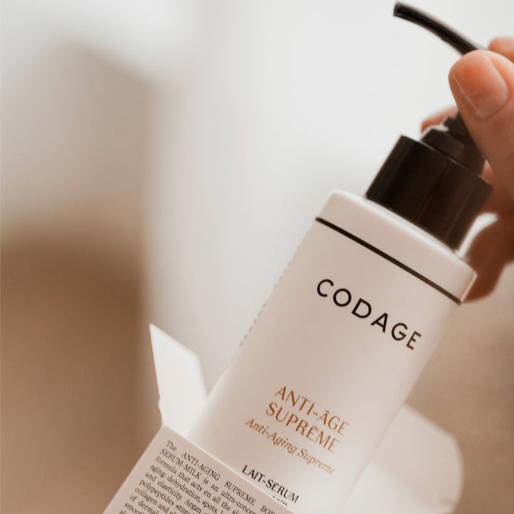 Codage Paris The Body Serum Milk Anti-Aging Supreme 150 ml anti-age bodylotion i hvit pumpeflaske i eske.