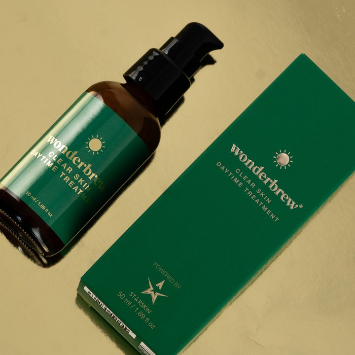Starskin Wonderbrew Clear Skin Daytime Treatment 50 ml dagkrem i brun glassflaske med grønn boks