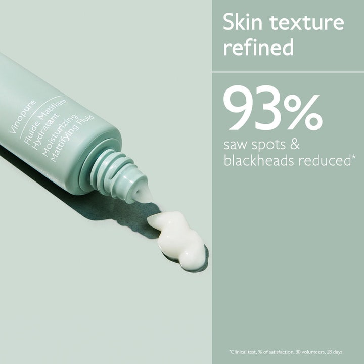 Caudalie Vinopure Moisturizing Mattifying Fluid 40 ml mattende ansiktskrem med hvit lett tekstur fra tube