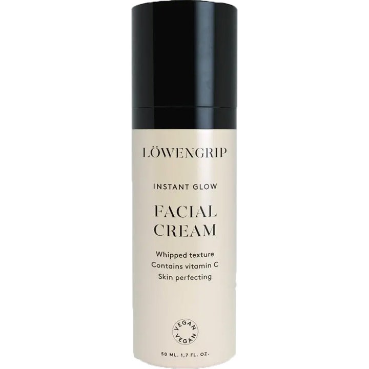 Löwengrip Instant Glow Facial Cream 50 ml glødgivende ansiktskrem med vitamin C i en beige flaske med sort lokk.