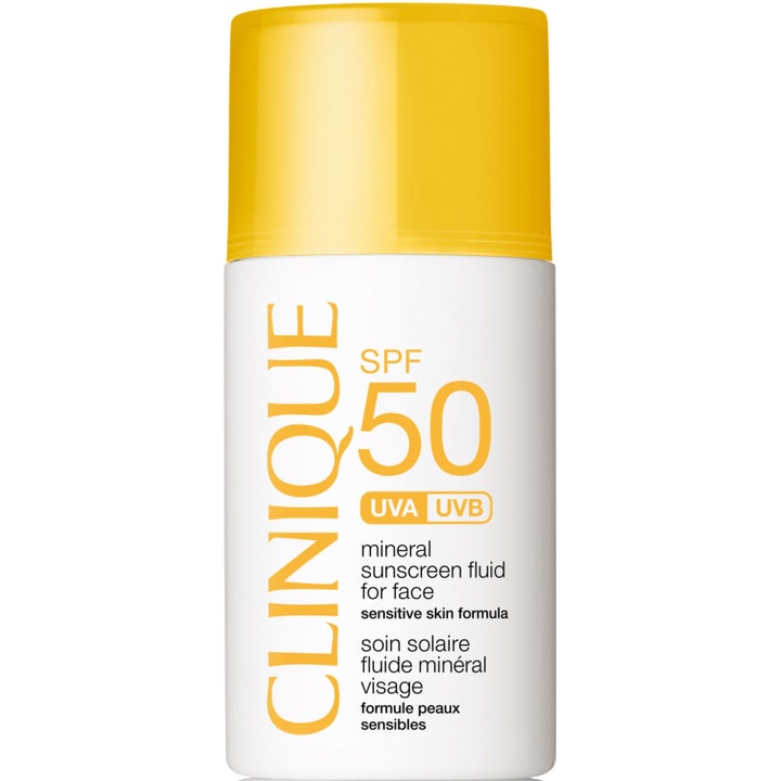 Clinique Mineral Sunscreen Fluid SPF 50 ansiktssolkrem for sensitiv hud i hvit flaske med gult lokk