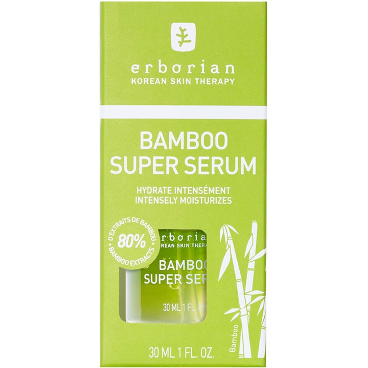 Erborian Bamboo Super Serum 30 ml fuktighetsgivende ansiktsserum i grønn eske med utskjæring som viser flasken.