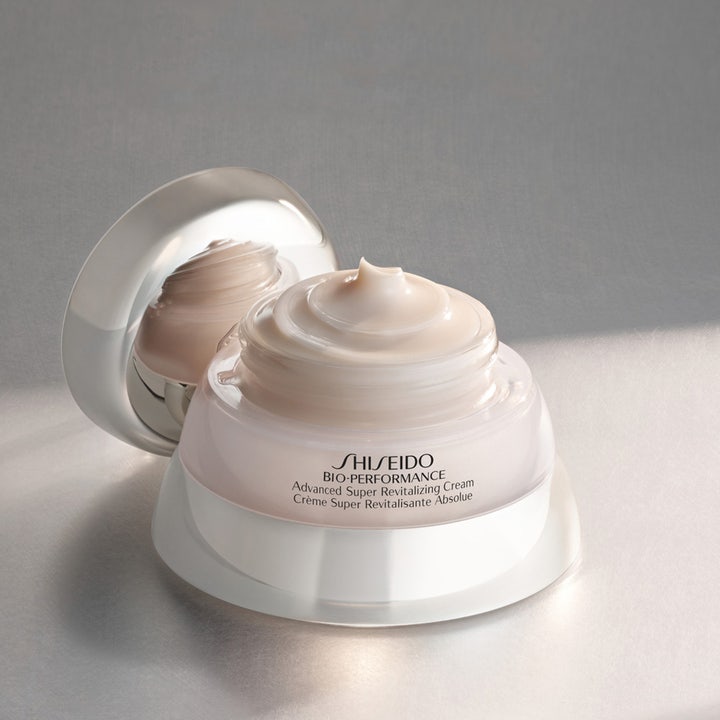 Shiseido Bio-Performance Advanced Super Revitalizing Cream 50 ml revitaliserende dagkrem med fyldig tekstur og sølvlokk