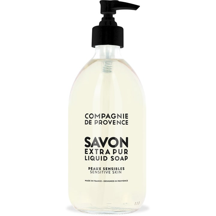 Compagnie de Provence Savon Extra Pur 500 ml flytende såpe for sensitiv hud i klar flaske med svart pumpe.