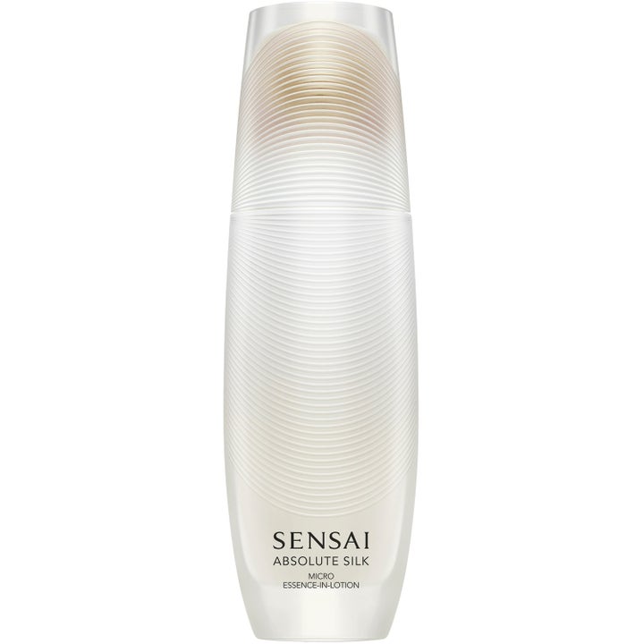 Sensai Absolute Silk Micro Essence-In-Lotion 150 ml fuktgivende ansiktspleie i hvit perlemorsflaske med riflet mønster