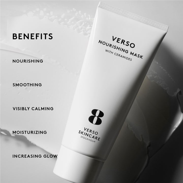 Verso N°8 Nourishing Mask 100 ml pleiende ansiktsmaske i hvit tube med tekst som viser fordeler