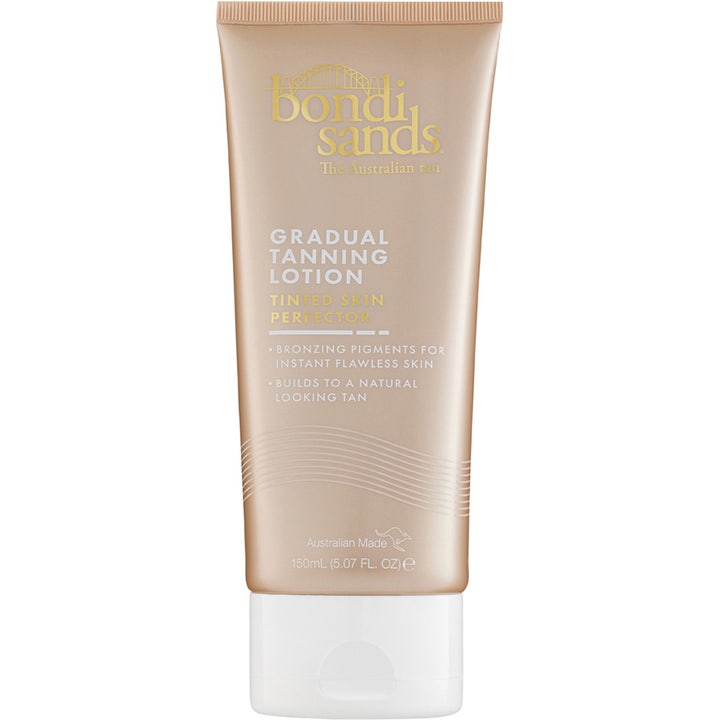 Bondi Sands Gradual Tanning Lotion 150ml gir naturlig glød i en bronsefarget tube med hvitt lokk.