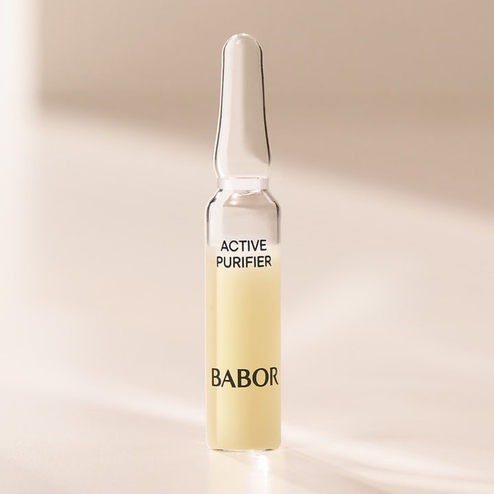 Babor Ampoule Active Purifier 14 ml rensende serum mot urenheter i en klar glassampulle med lysegul væske
