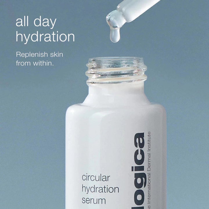 Dermalogica Hydration Serum Duo 2 x 10 ml fuktgivende ansiktsserum med klar dråpe fra pipette over hvit flaske