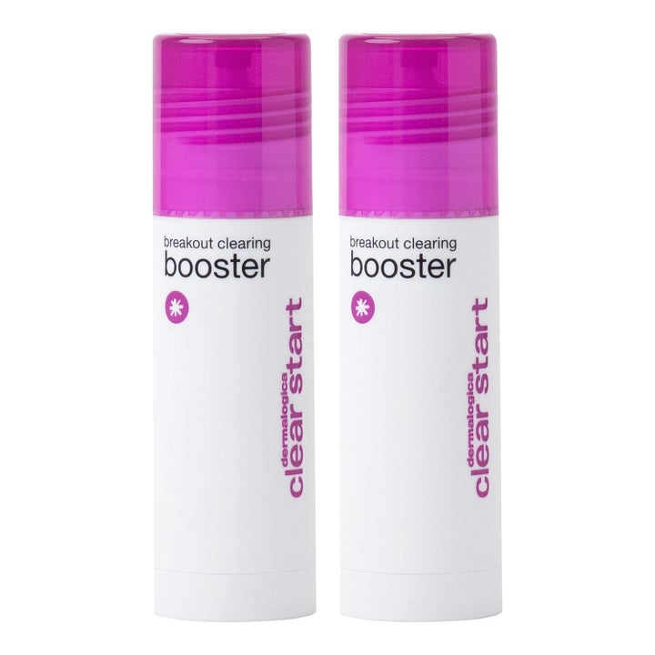 Dermalogica Clear Start Breakout Clearing Booster mot kviser i to hvite plasttuber med lilla korker.