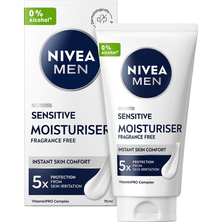 Nivea Men Sensitive Face Cream 75 ml beroligende ansiktskrem som gir fuktighet i hvit tube og eske med blå detaljer.