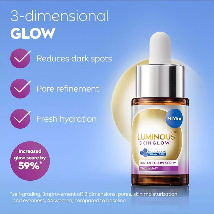 NIVEA Luminous630 Skin Glow 15 ml serum gir 3D-glød og reduserer mørke flekker i brun glassflaske med hvit pipette.