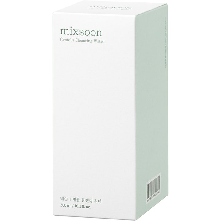 Mixsoon Centella Cleansing Water 300 ml beroligende ansiktsrengjøring i hvit og lysegrønn eske