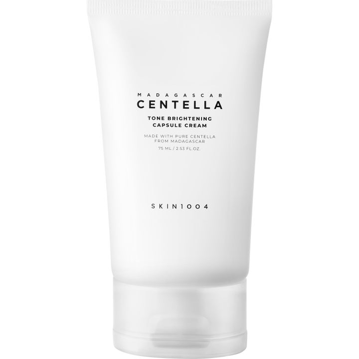 SKIN1004 Madagascar Centella Tone Brightening Capsule Cream 75 ml glødgivende ansiktskrem i hvit tube med klart lokk