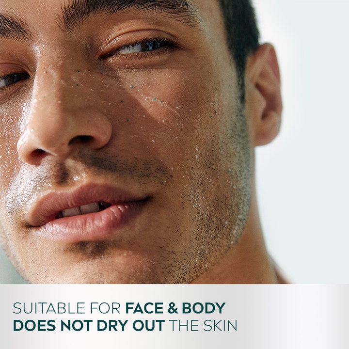 NIVEA Derma Skin Clear Anti-Blemish Scrub 150 ml ansiktsskrubb med korn som motvirker urenheter uten å tørke ut huden.