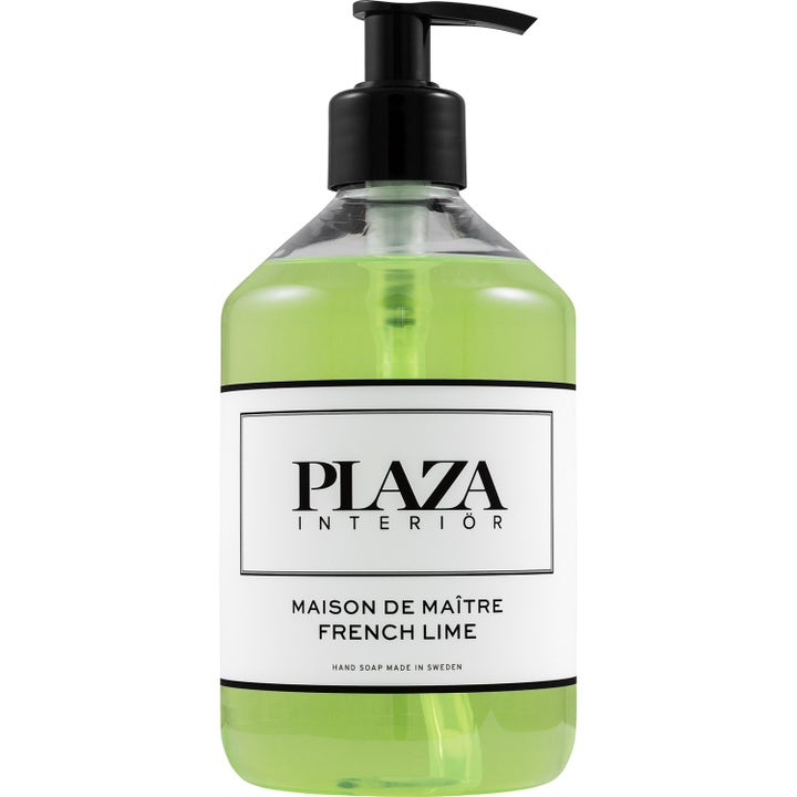 Plaza Interiör Maison de Maître French Lime håndsåpe i klar flaske med frisk grønn væske og svart pumpe.