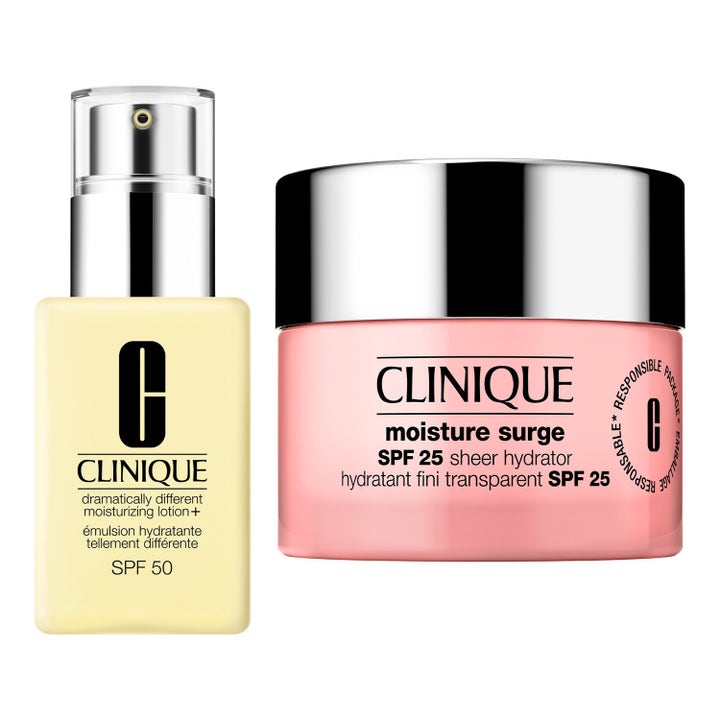 Clinique fuktighetssett med ansiktskrem og lotion i rosa krukke og gul pumpeflaske med SPF.