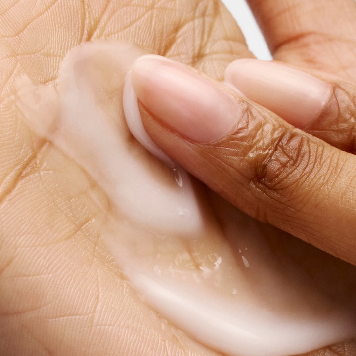 Hydrating Cream to Milk Cleanser
