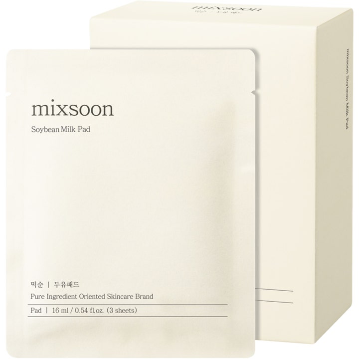 Mixsoon Soybean Milk Pad 3 stk fuktighetsgivende pads i kremhvit forpakning og eske med minimalistisk design.