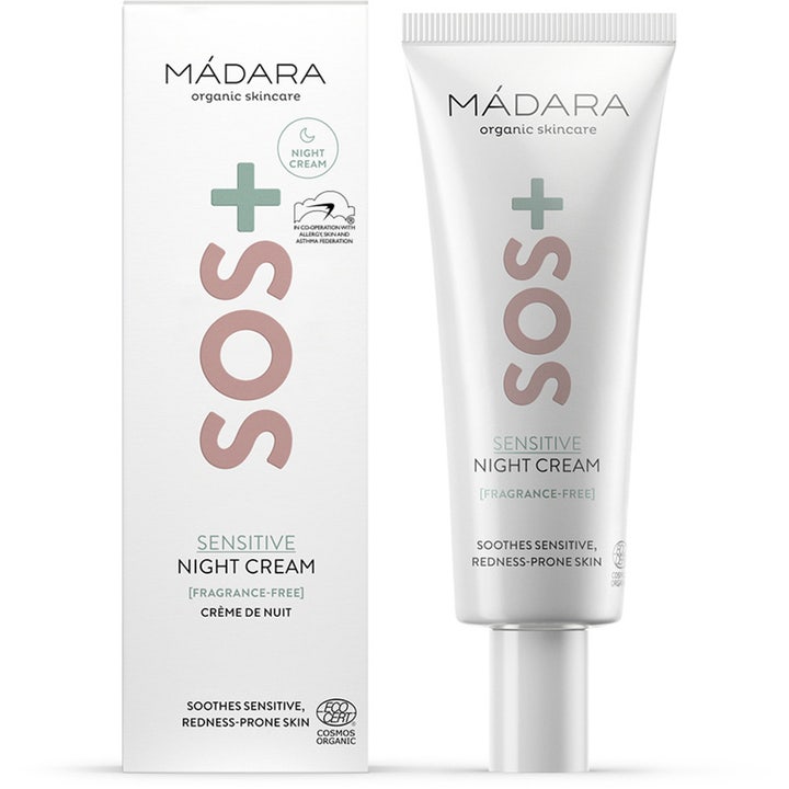 MÁDARA SOS + SENSITIVE Night Cream 70 ml beroligende nattkrem i hvit tube og eske som lindrer rødhet.