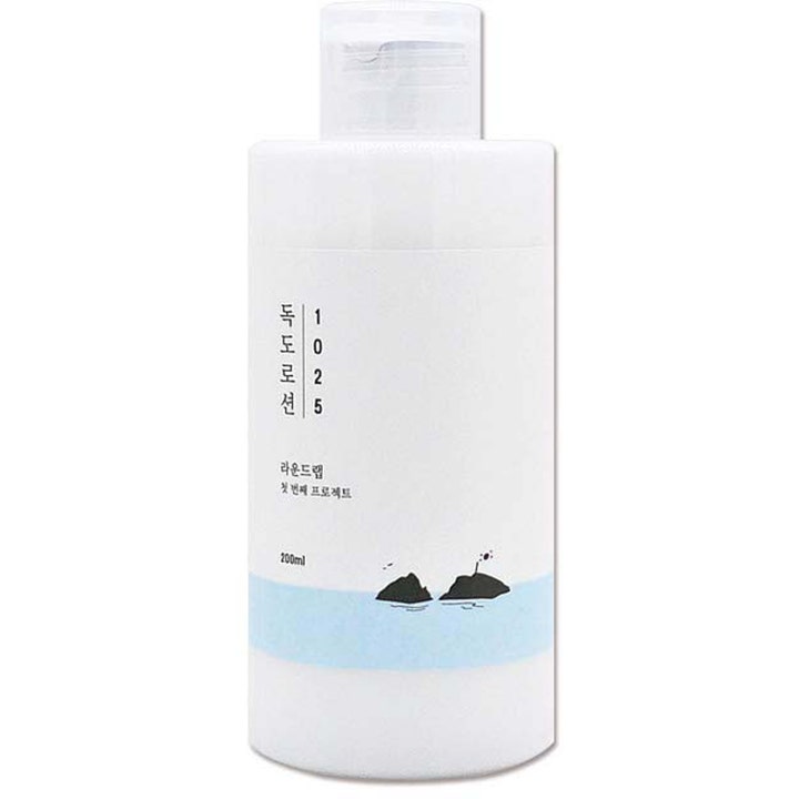 Round Lab 1025 Dokdo Lotion 200 ml fuktighetsgivende ansiktslotion i hvit plastflaske med blått illustrasjonsmotiv.