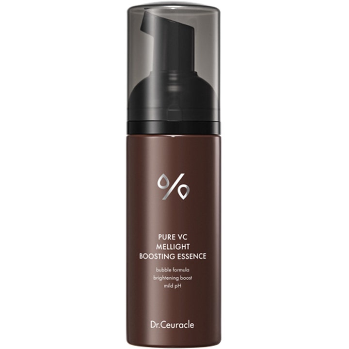 Dr.Ceuracle Pure VC Mellight Boosting Essence glødgivende ansiktsessens i brun pumpeflaske med sølvfarget logo.
