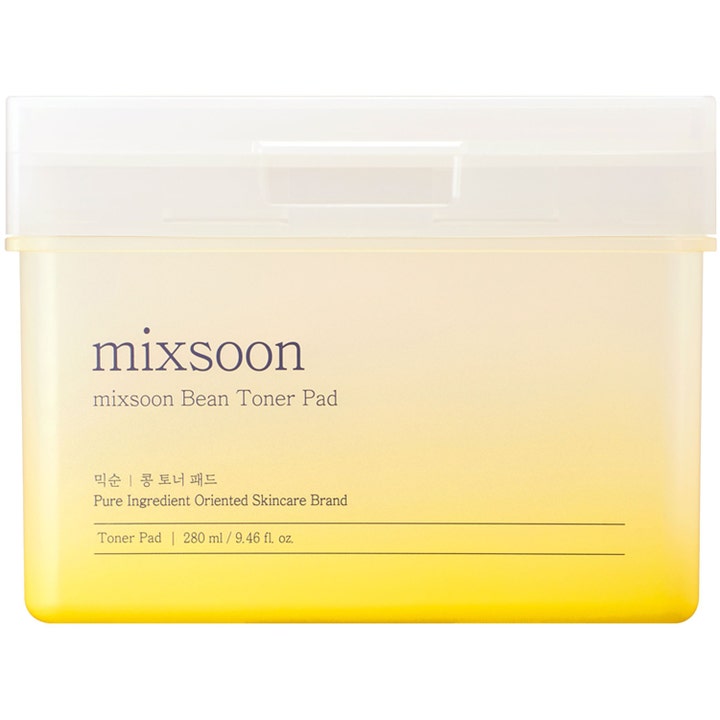 mixsoon Bean Toner Pad 280 ml fuktighetsgivende toner-pads i en gul rektangulær plastbeholder med klart lokk
