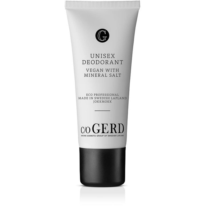 c/o Gerd Unisex Deodorant med vegansk mineralsalt nøytraliserer lukt i en hvit tube med svart kork