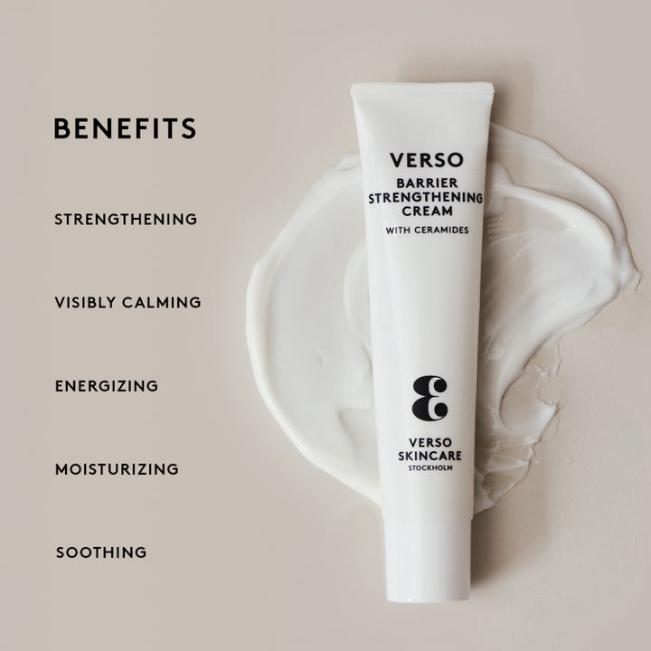 Verso Barrier Strengthening Cream 40 ml styrkende ansiktskrem i hvit tube på en fyldig og kremet tekstur