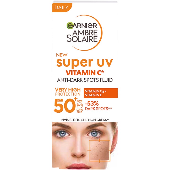 Garnier Ambre Solaire Super UV Vitamin C 40 ml solkrem mot mørke flekker i hvit eske med SPF 50 pluss