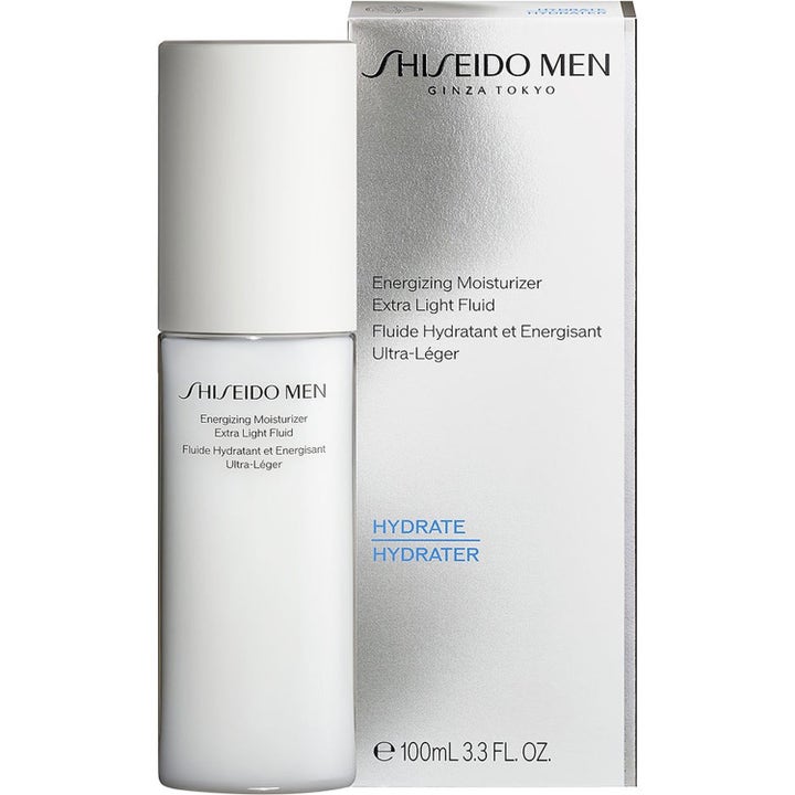 Shiseido Men Energizing Moisturizer 100 ml fuktighetskrem i hvit pumpeflaske med sølvfarget eske
