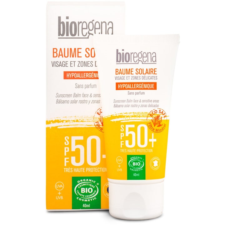 Bioregena Baume Solaire 40ml solkrem SPF 50+ beskytter sensitiv hud i hvit tube og eske med gule detaljer.