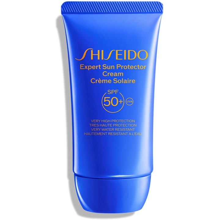 Shiseido Expert Sun Protector Cream 50ml solkrem med SPF 50 gir meget høy beskyttelse i en blå tube med gul skrift