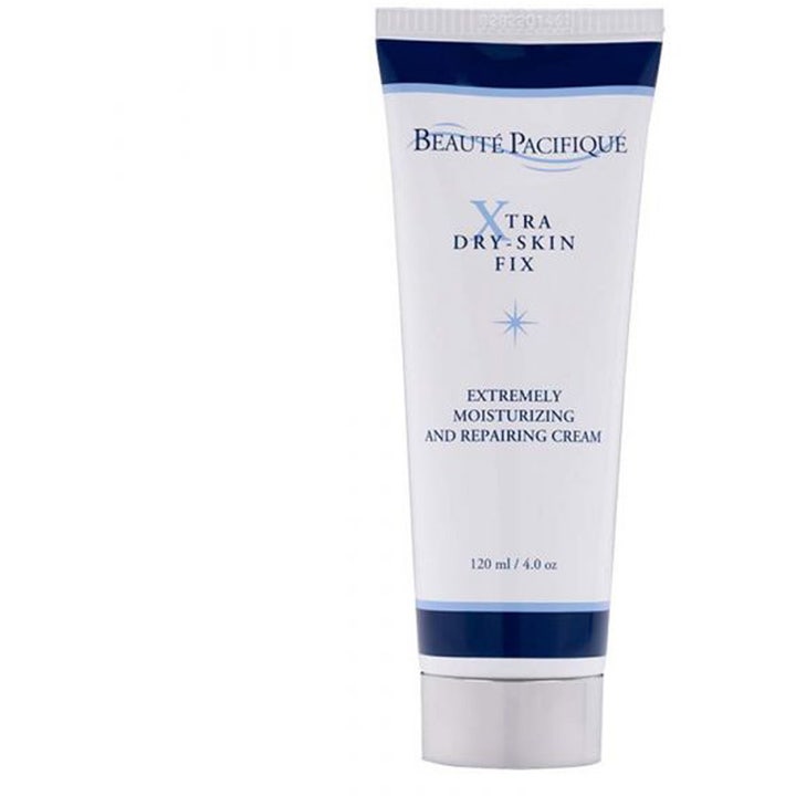 Beauté Pacifique Xtra Dry Skin Fix 120 ml reparerende krem i hvit tube med blå detaljer for tørr hud