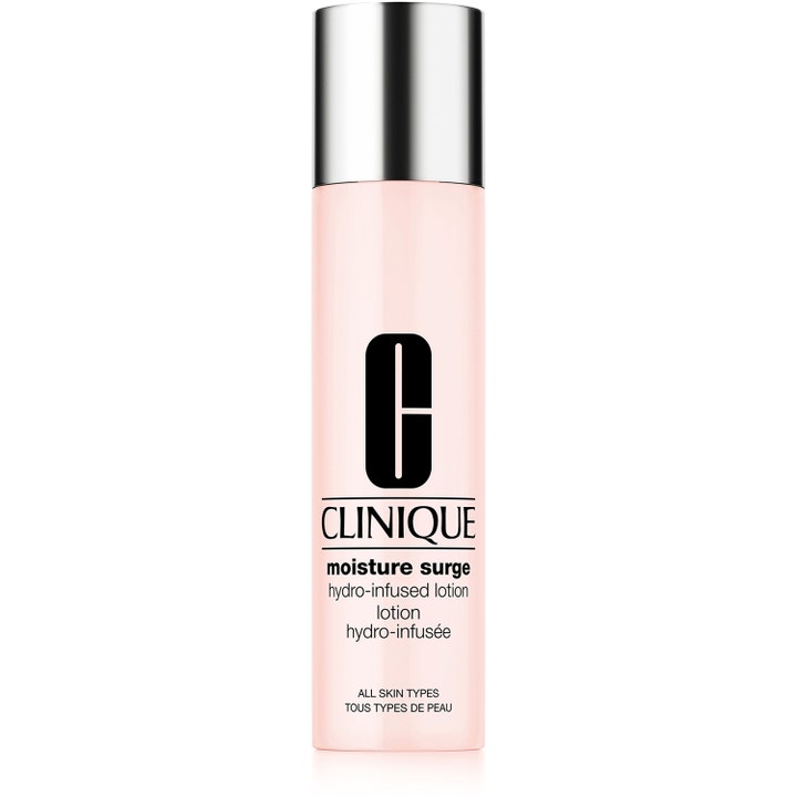 Clinique Moisture Surge Hydro-infused Lotion fuktighetsgivende ansiktslotion i lys rosa flaske med sølvfarget kork