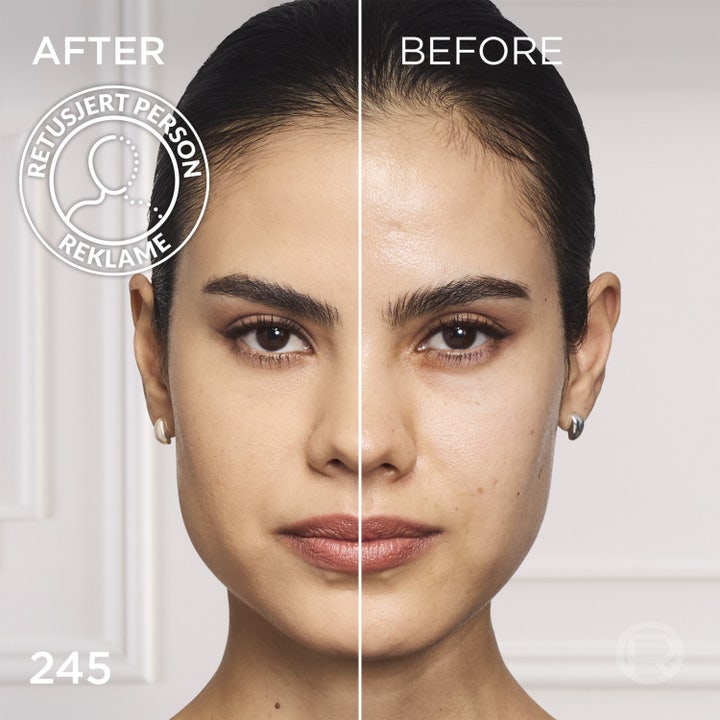 Infaillible 24H Fresh Wear Foundation in a Powder