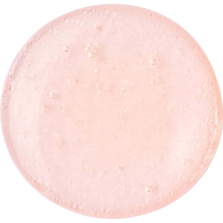 By Wishtrend Mandelic Acid Dark Spot Correcting Serum 30 ml lysner mørke flekker med en lyserosa boblende tekstur