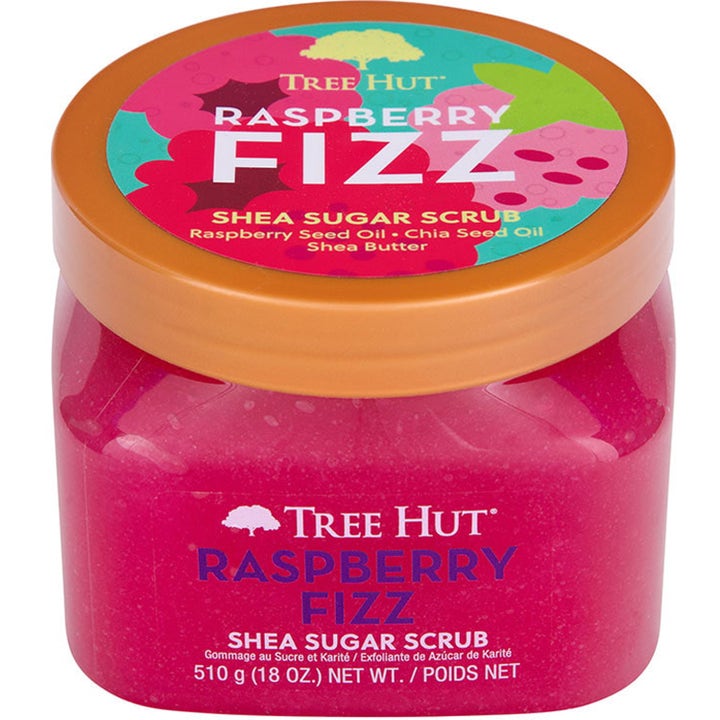 Tree Hut Raspberry Fizz Shea Sugar Scrub 510 g eksfolierende kroppsskrubb med bringebærolje i rosa krukke med bronse-lokk