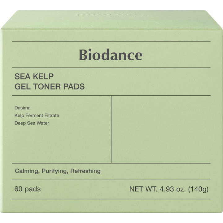 Biodance Sea Kelp Gel Toner Pads 60 stk beroligende toner pads i lysegrønn eske med rensende Kelp Ferment Filtrate