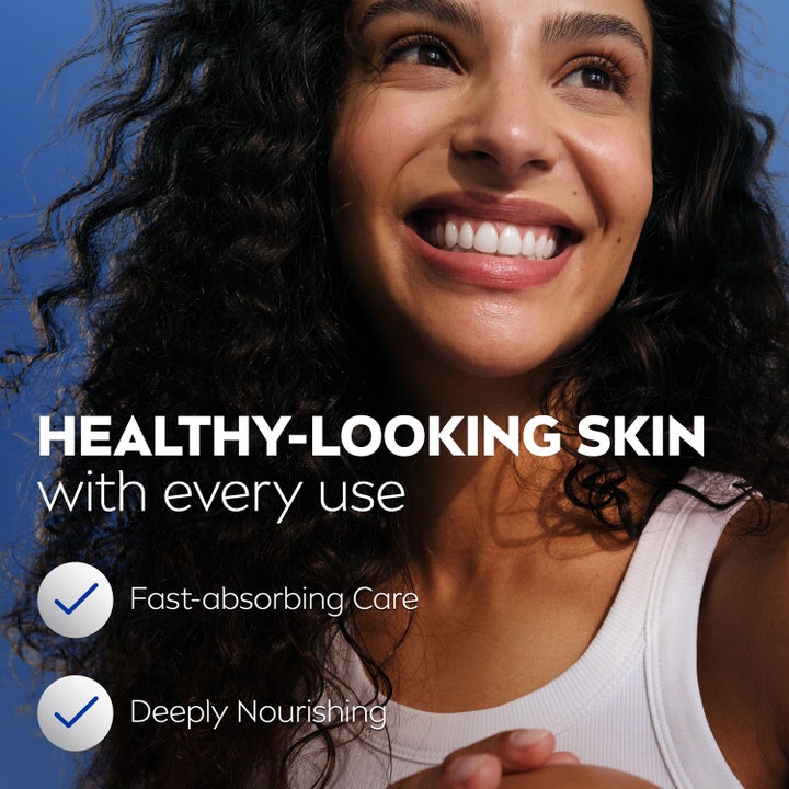 NIVEA Express Moisturising Body Lotion 250 ml gir healthy-looking skin med fast-absorbing care og en smilende kvinne.