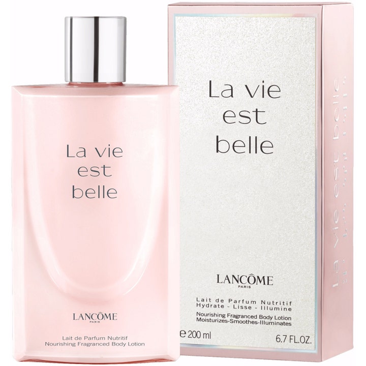 Lancôme La vie est belle 200 ml fuktighetsgivende parfymert bodylotion i lyserosa flaske med sølvkork og glitrende eske.