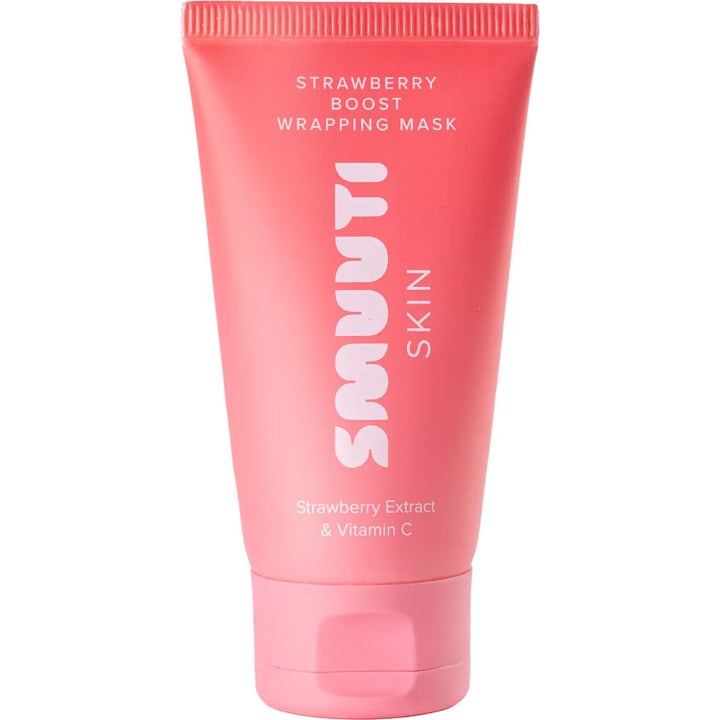 Smuuti Skin Strawberry Boost Wrapping Mask ansiktsmaske med vitamin C i en rosa tube som gir huden fukt og glød