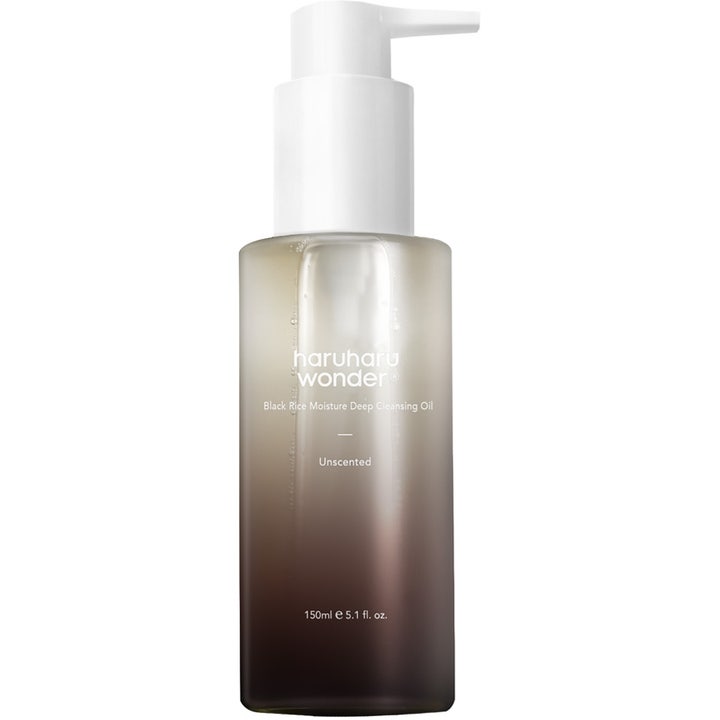 Haruharu Wonder Black Rice Moisture Deep Cleansing Oil 150ml fuktgivende renseolje i brun tonet flaske med hvit pumpe.