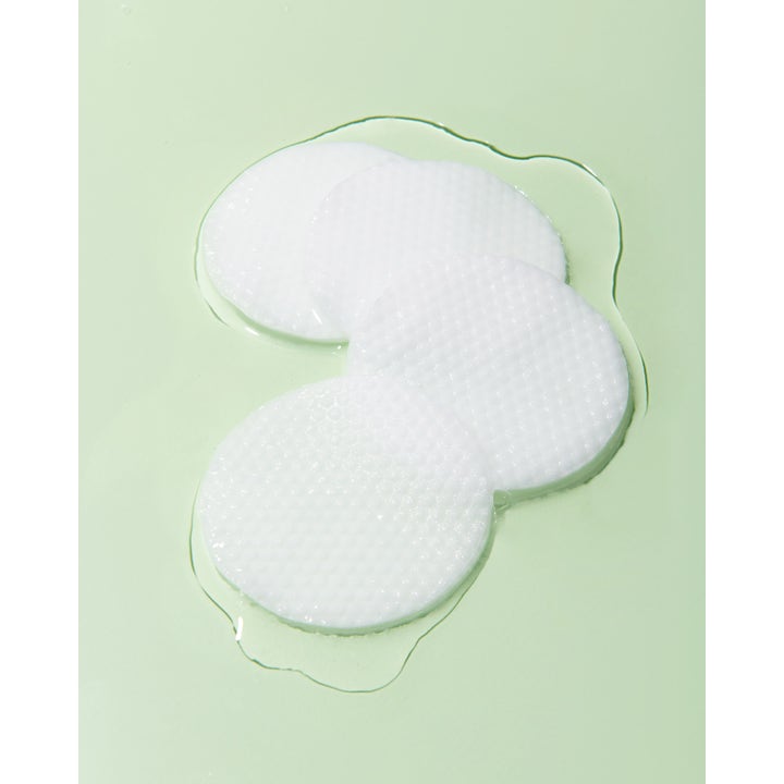 Banila Co Clean It Zero Green Peel Toner Pad 70 stk eksfolierende ansiktsvann med teksturerte pads i klar væske