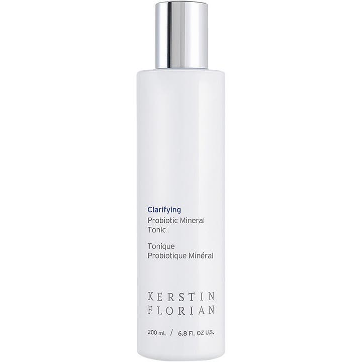 Kerstin Florian Clarifying Probiotic Mineral Tonic 200 ml balanserer huden i hvit flaske med sølvfarget kork.