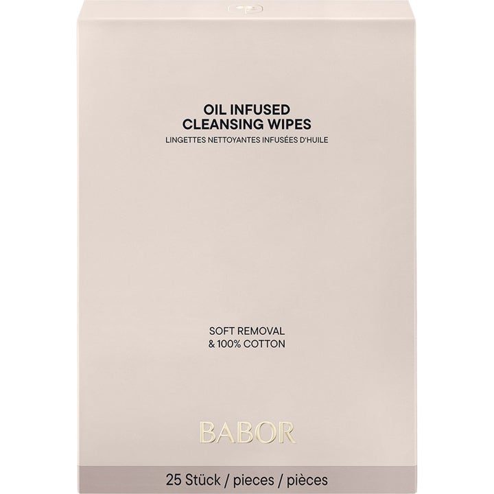 Babor Oil Infused Cleansing Wipes 25 stk renseservietter gir skånsom ansiktsrens i en beige eske med gulldetaljer